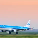 KLM Batalkan Lebih dari 150 Penerbangan, Biaya Bahan Bakar Terus Melambung!