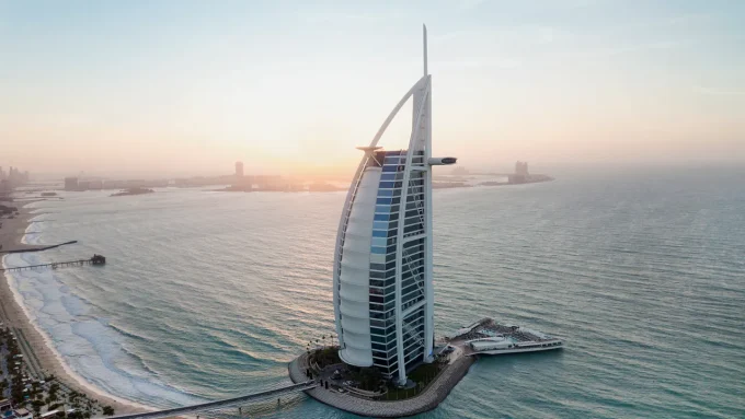 Jumeirah Burj Al Arab di Dubai Tutup Sementara untuk Peremajaan: Siapkan Diri untuk Pembaruan Mewah!