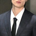 Idol-Aktor Kembali ke Dunia Hiburan Setahun Pasca Skandal Pelecehan, Fans Bersiap Sambut!