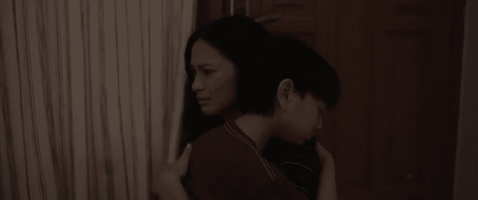 Resensi 'Kupeluk Kamu Selamanya': Drama yang Menggetarkan Hati dan Bikin Baper!