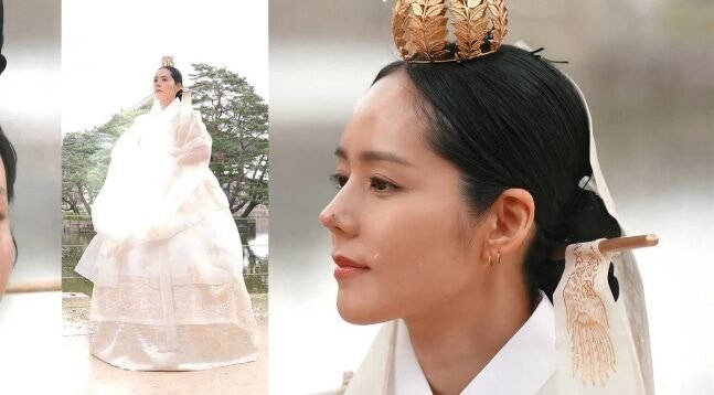Han Ga In in Gyeongbokgung