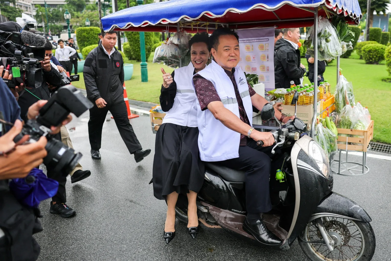 PM Thailand Kumpulkan Pengusaha Besar untuk Diskusi Ekonomi Langka di Tengah Ancaman Krisis