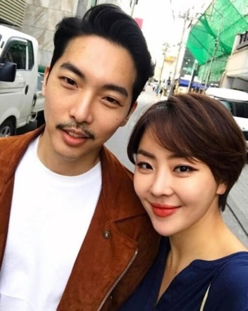 Hwang Tae Kyung and Narsha