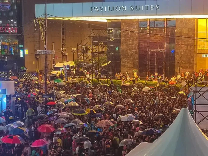 Menyongsong Era Baru Pariwisata Malaysia: Konser, Uang, dan Perang Budaya!