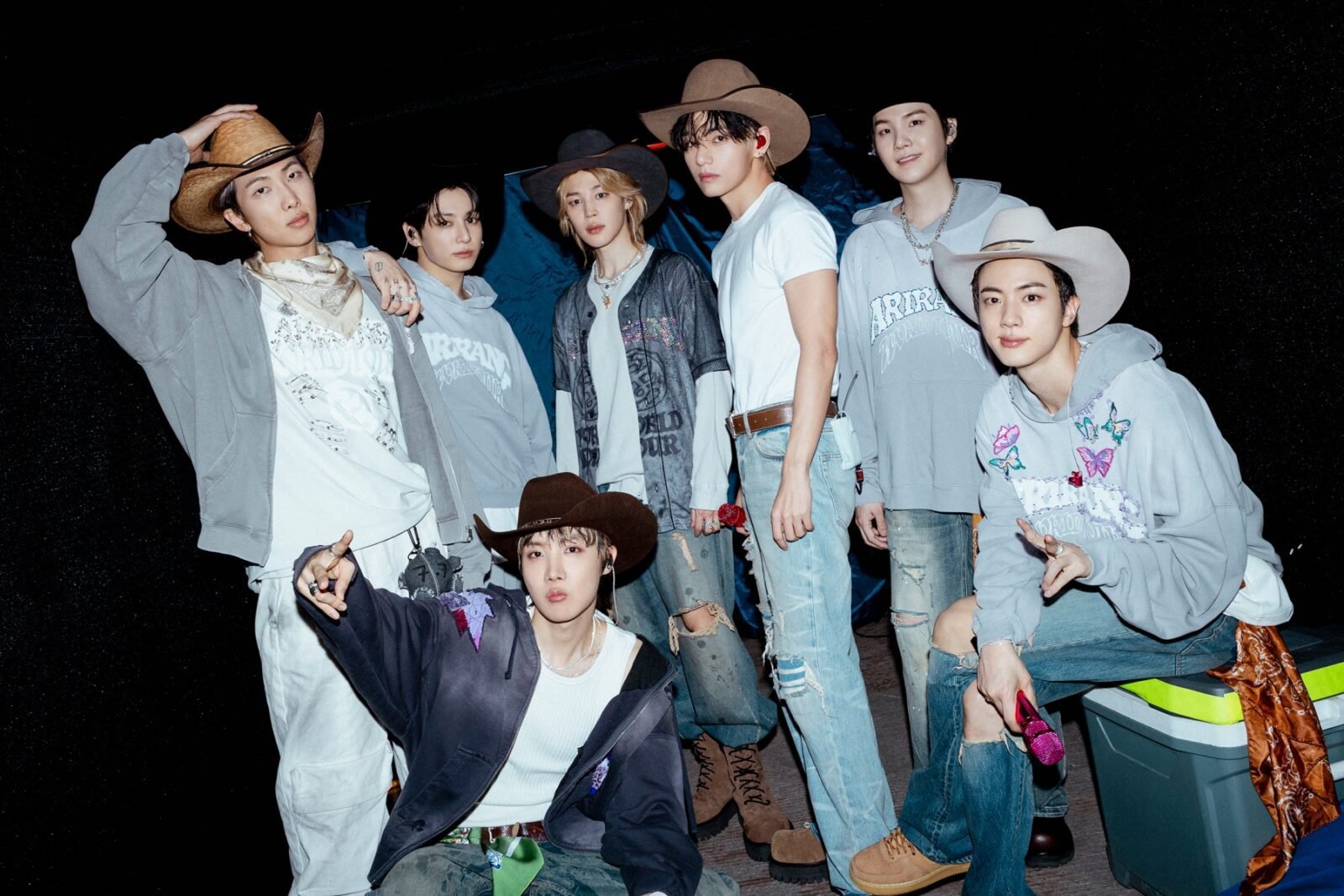 BTS Tetap Dominasi dengan Posisi Top 10 di Billboard 200!