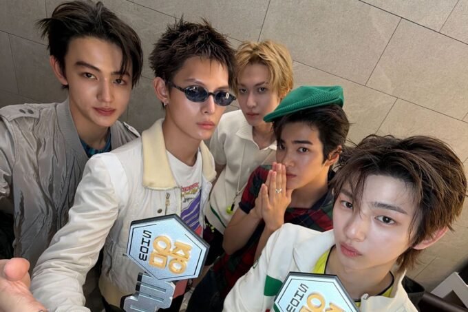 CORTIS Raih Kemenangan ke-10 dan Triple Crown untuk "REDRED" di "Music Core"; Penampilan Memukau dari aespa, Ha Ji Won, dan Lainnya!