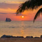 20 Kota Pantai Terbaik di Pantai Timur yang Wajib Dikunjungi, Dari Florida Sampai Maine!
