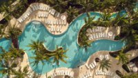 Rileks dan Terapkan Vibes Santai di 11 Resort Lazy River Terbaik di Seluruh Dunia!