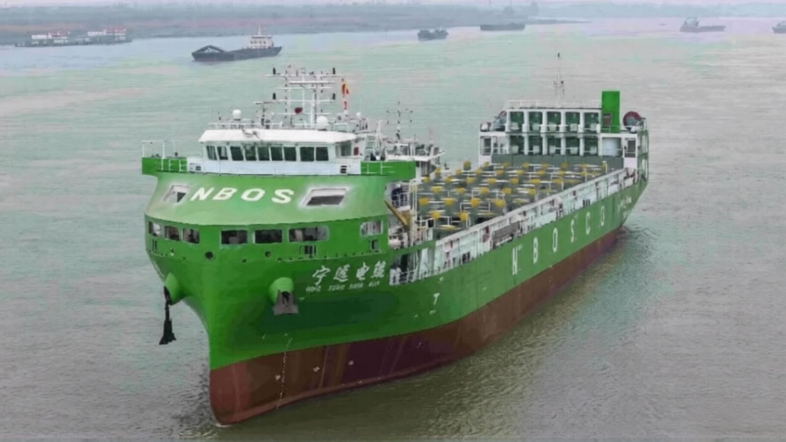 China Luncurkan Kapal Kargo Listrik Raksasa, Sistem Baterainya Setara dengan Ratusan Mobil Listrik!