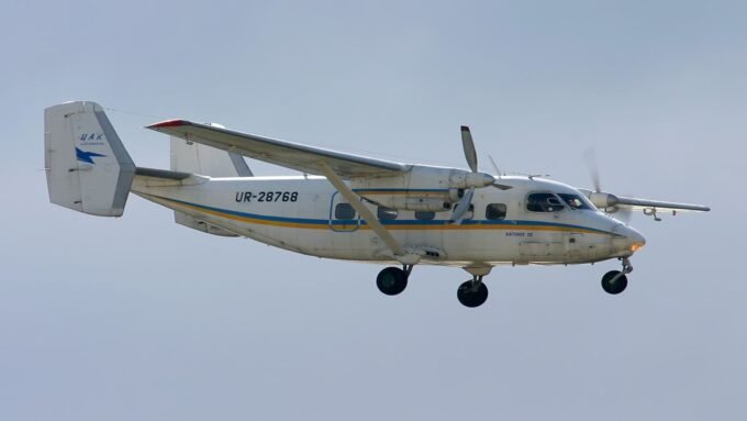 Ukraina Ubah Antonov An-28 Berusia 55 Tahun Jadi Mesin Pembunuh Drone dengan Minigun, Drone Interceptor, dan Targeting VR!