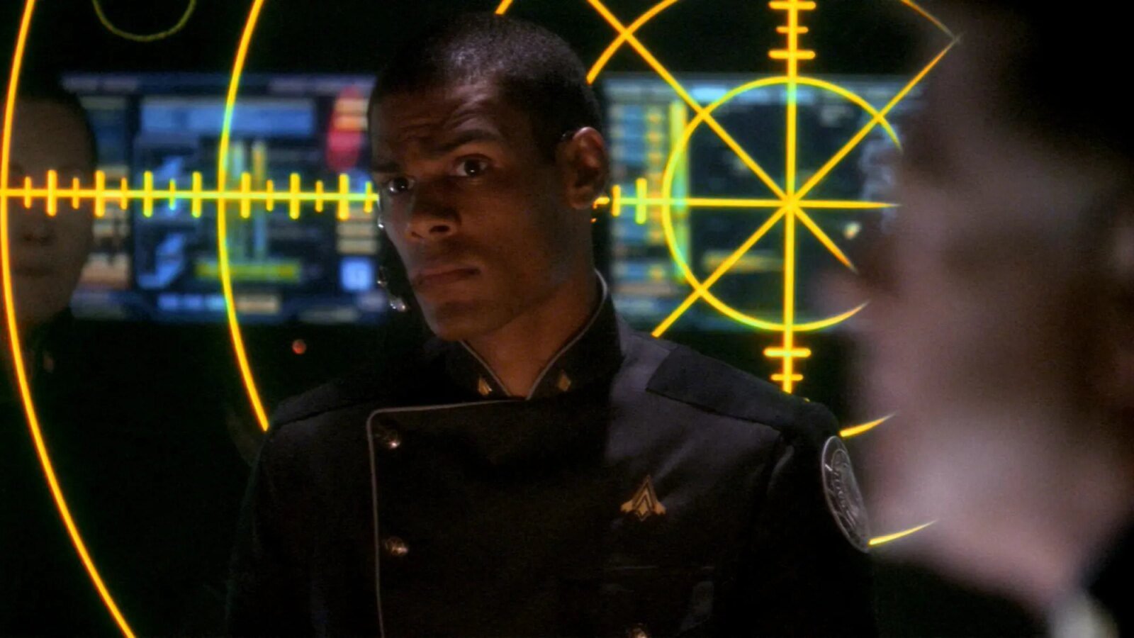 Paramount+ Tambah Salah Satu Kisah Sci-Fi Terbaik Sepanjang Masa (Termasuk Seri Prequelnya!)