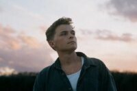 'Demons' karya Josiah Queen Pertahankan Posisi Puncak Chart Lagu Teratas Gabb Music Selama 2 Bulan!