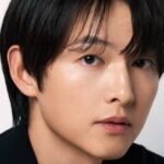 Song Joong Ki Resmi Jadi Pembawa Acara di 35th Seoul Music Awards!
