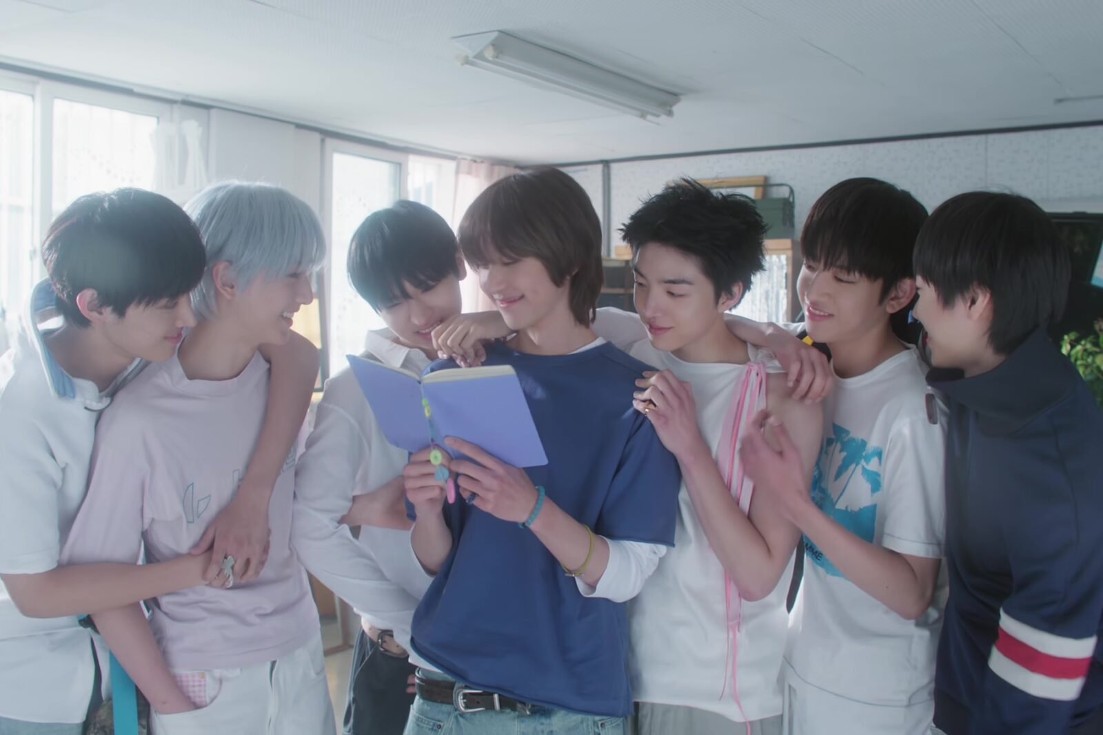 IDID Umumkan Tanggal Comeback dengan Trailer Menarik untuk Album Single "FLY!"