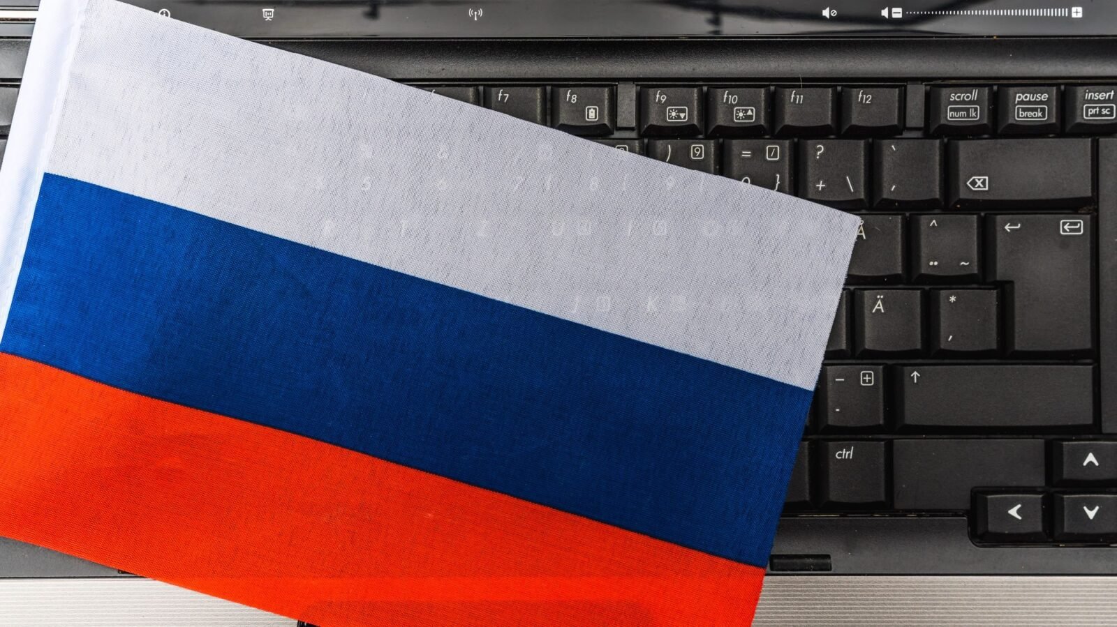 Peretasan Rusia Goyang Eropa: Cyber War Patriotik Mengguncang Dunia Kripto!
