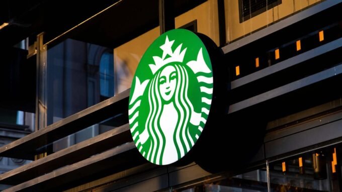 Starbucks Menyerah pada Alat Inventaris AI Setelah 9 Bulan, Fokus Kembali pada Konsistensi dan Eksekusi yang Optimal