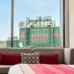Temukan Penginapan Terbaik Dekat Fenway Park untuk Para Penggemar Sox dan Penikmat Konser!