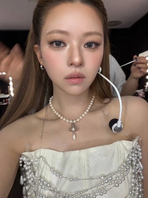 TWICE Jeongyeon 14